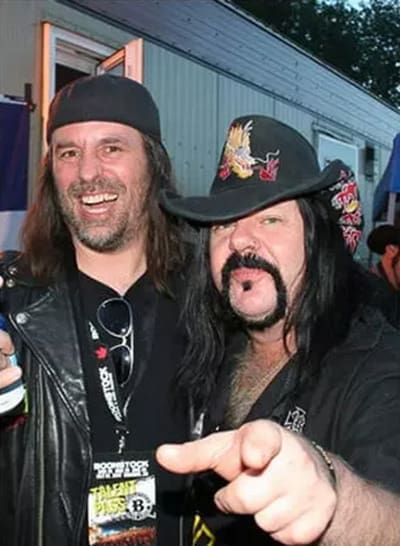 Mangus & Vinnie Mangus & Vinnie